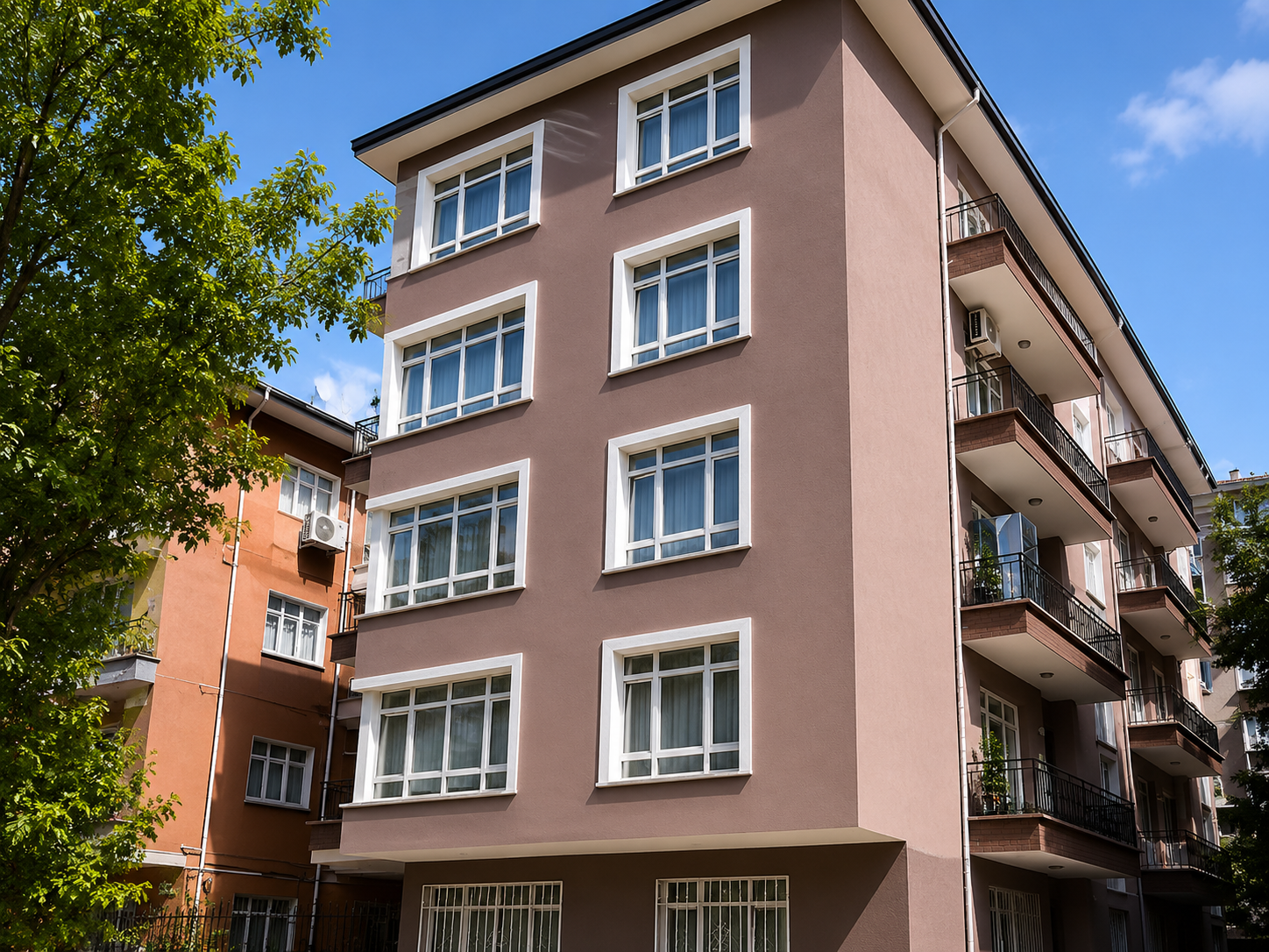 Apartman Cephe Restorasyonu tamamlanmış hali